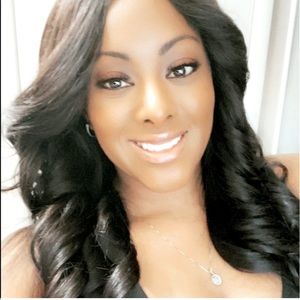 Meet your Posher, Loren